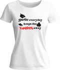 Тениска Garlic everyday keeps vampires away